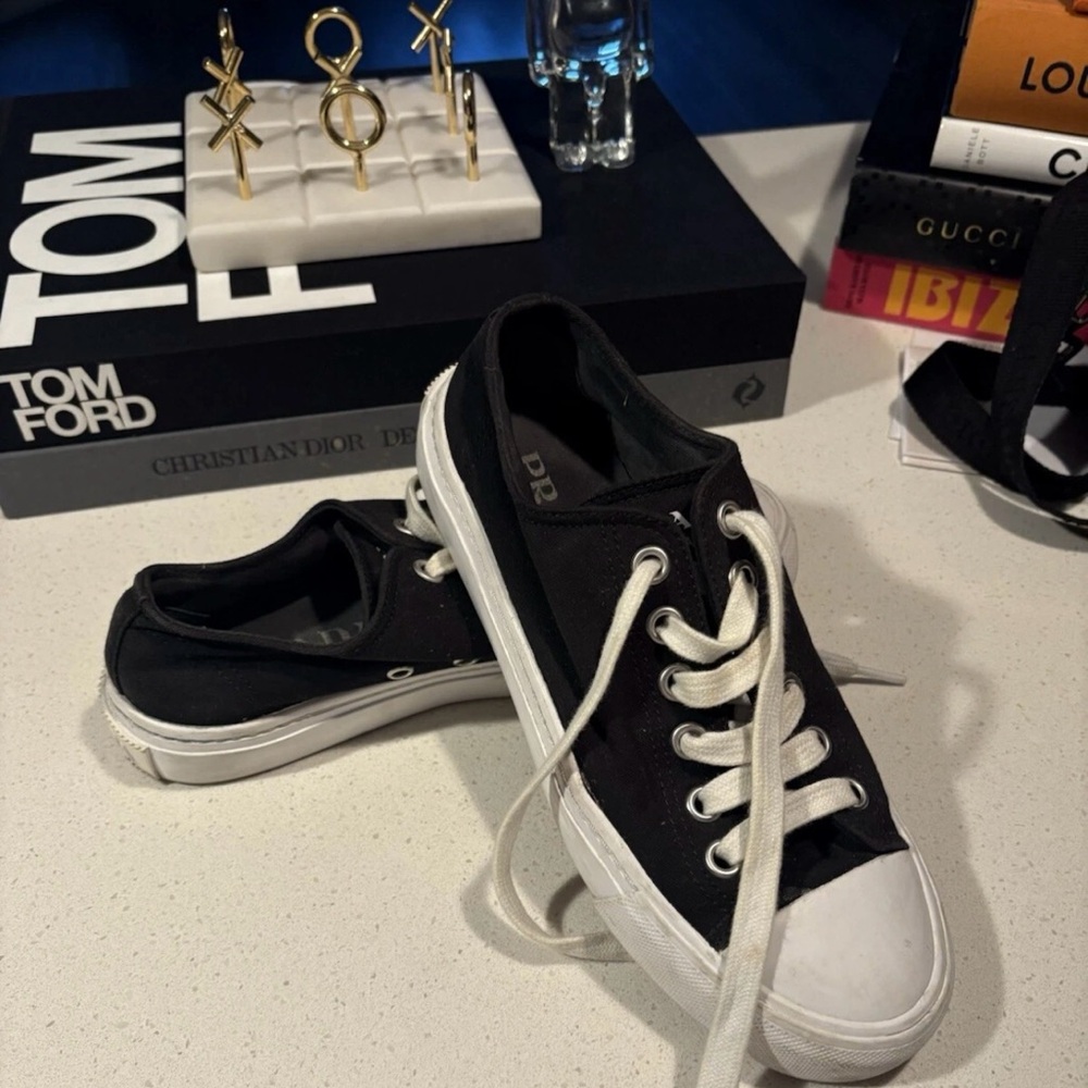 Black and White Canvas Sneakers - Picture 2 of 6